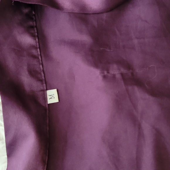 Satin Robe - Picture 2 of 4